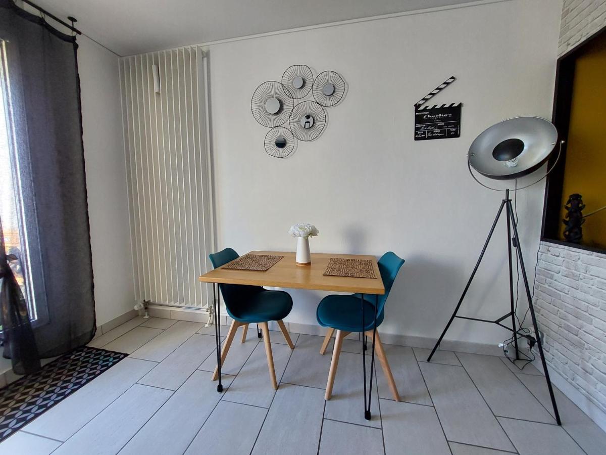 Studio Sur Les Rives D'Allier ムーラン エクステリア 写真